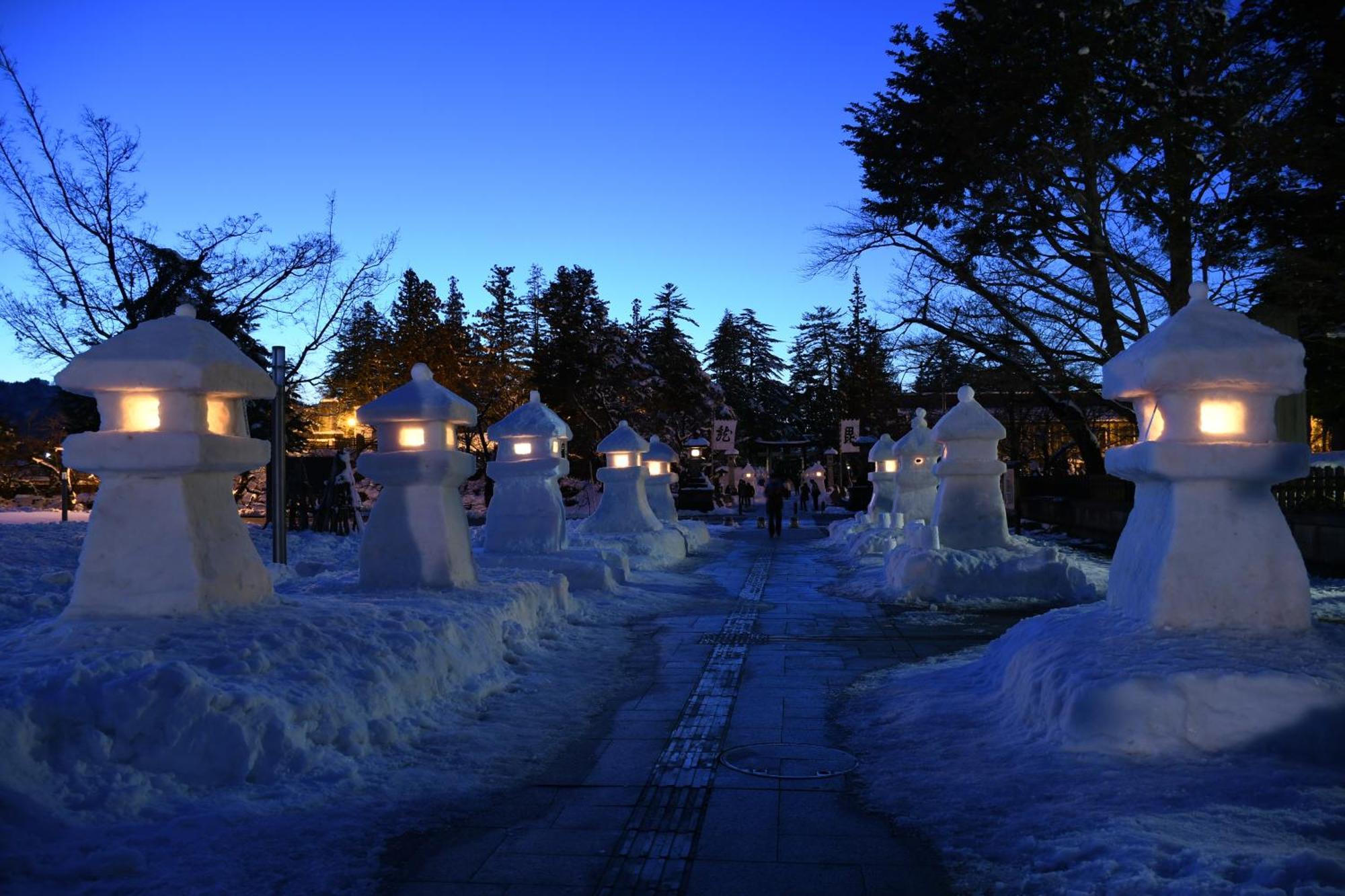 Den'S Hotel Yonezawa Exterior photo