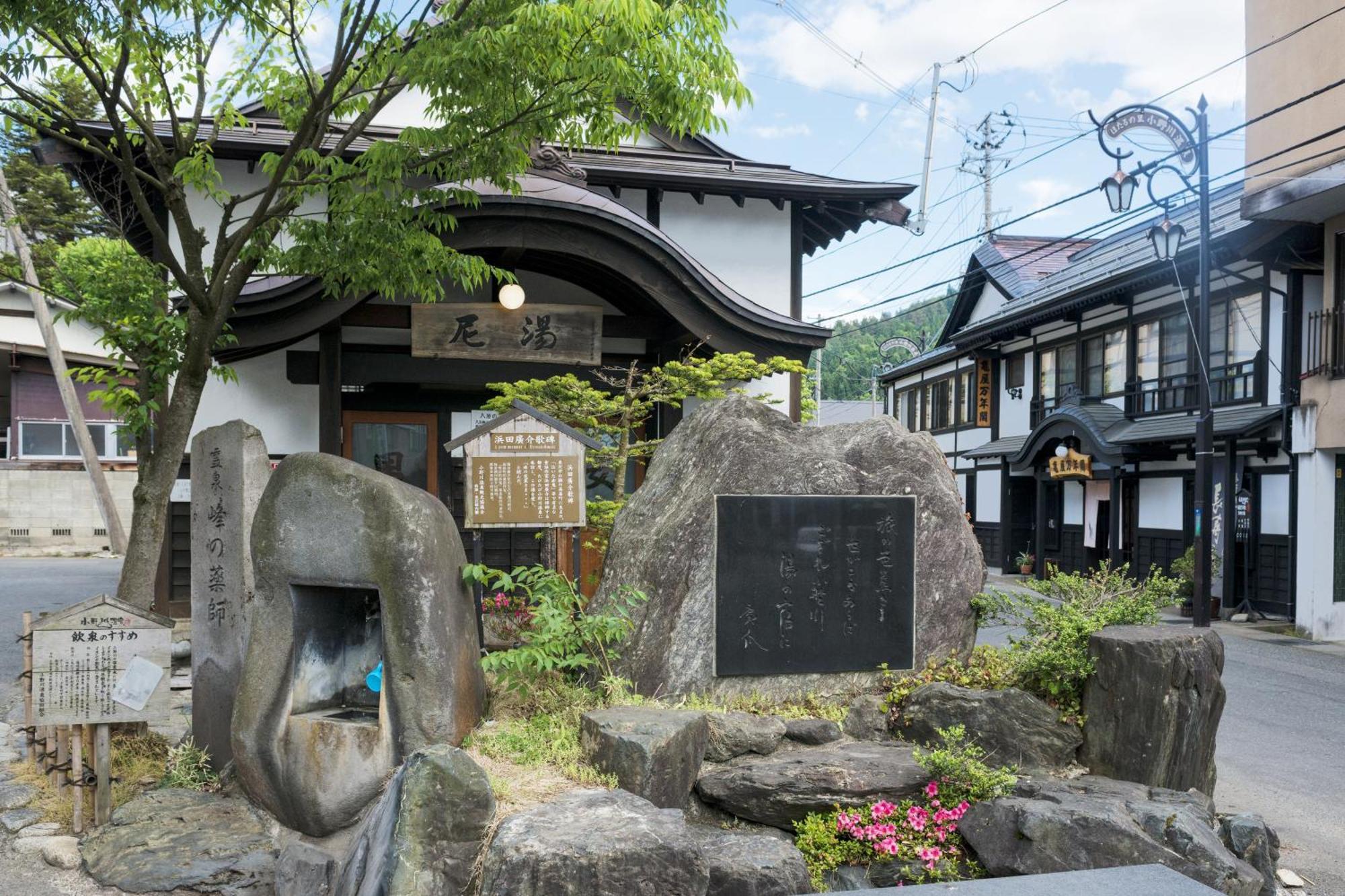 Den'S Hotel Yonezawa Exterior photo